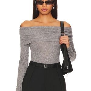 RUE SOPHIE Triomphe top